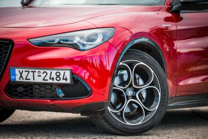 Test: Alfa Romeo Stelvio Q4 Veloce 2.2D 211Ps